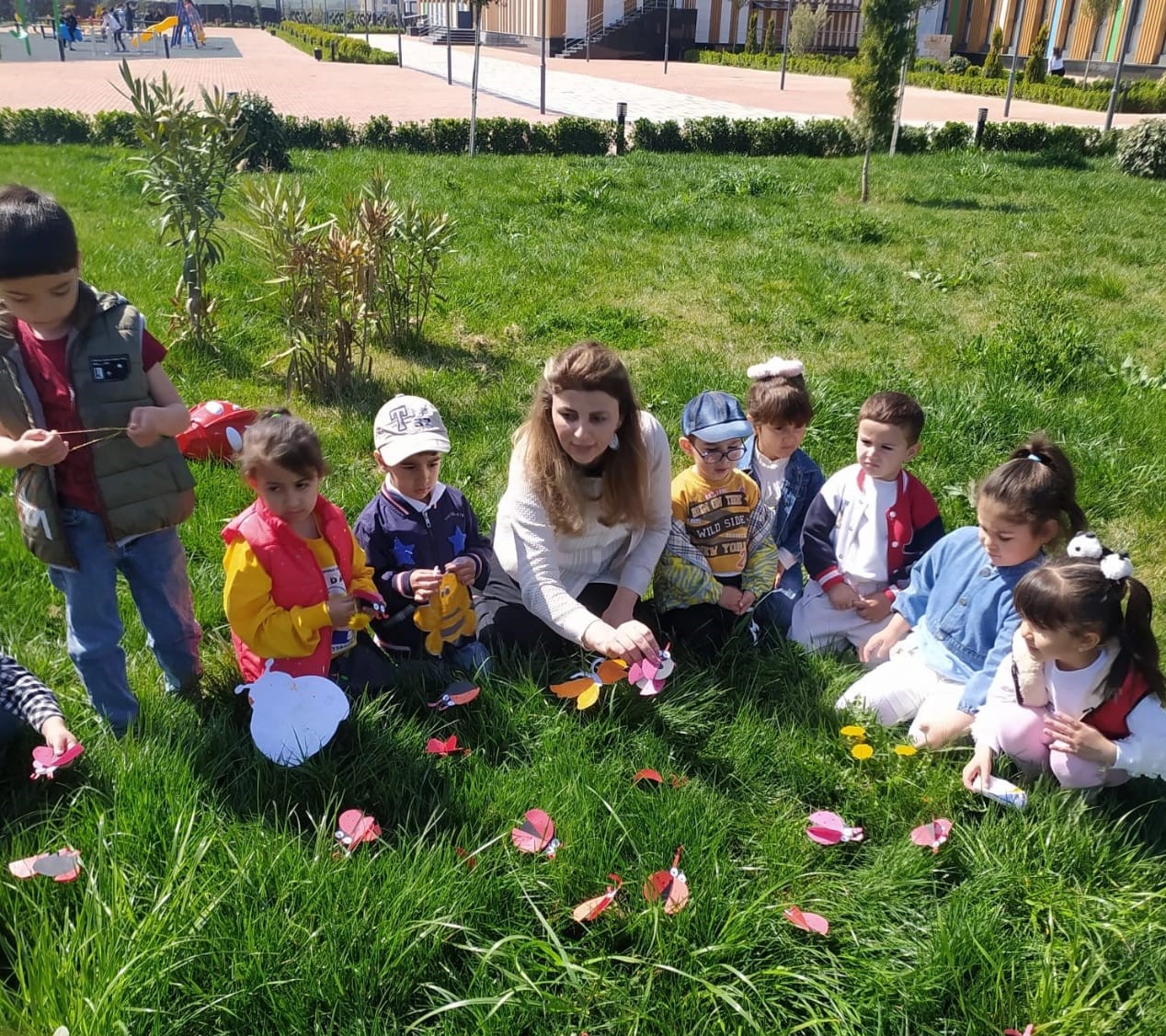 Füzulidə ilk icma əsaslı məktəbəqədər qrupun tərbiyəçi-müəllimi: Uşaqlarla işləmək olduqca maraqlıdır